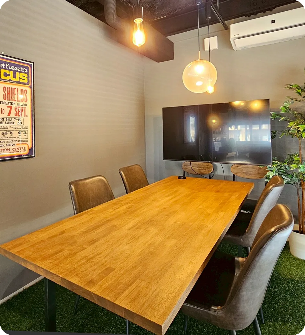 クラウドハウス袖ケ浦駅前店 内観